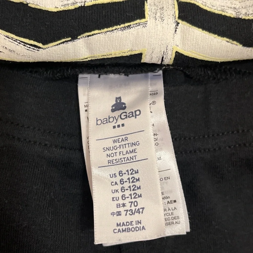 Gap 6-12 Month Skeleton Pajamas